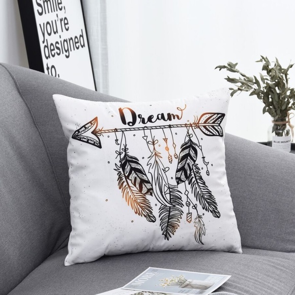 Bellanblue Other - DREAM Pillow Covers - 2 pack